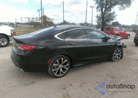 2015 Chrysler 200 C z USA, uszkodzony, nr VIN 1C3CCCCG5FN543052